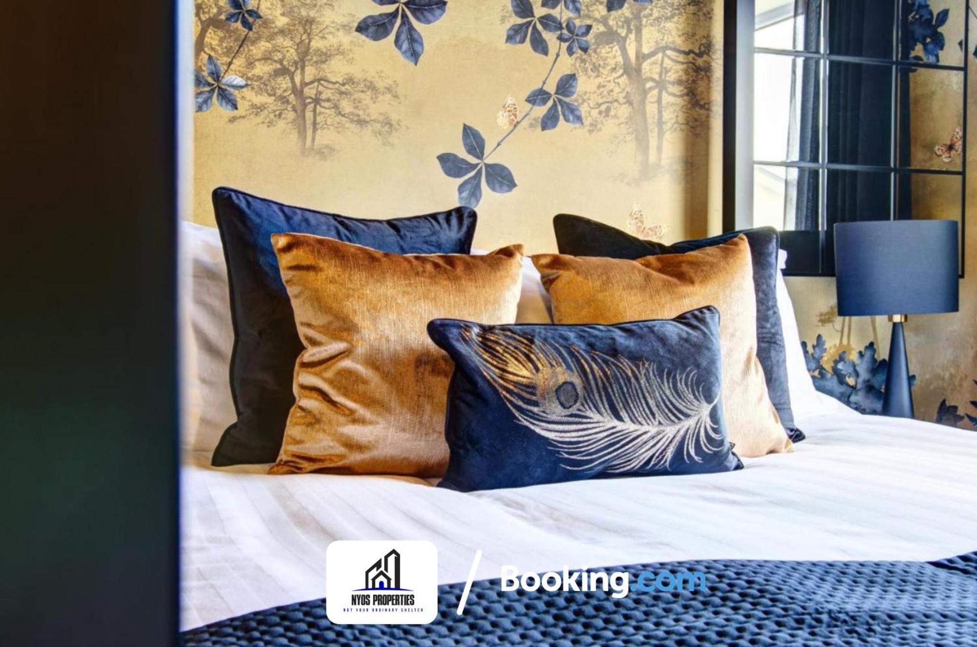 3 Bedroom Home By Nyos Properties Short Lets & Serviced Accommodation Manchester With Garden Eksteriør bilde